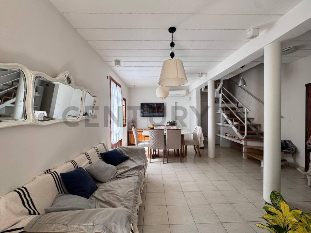 Foto de Casa en venta en Sicardi – 635 y 11 Bis | 2 dormitorios y amplio Parque, imagen 5