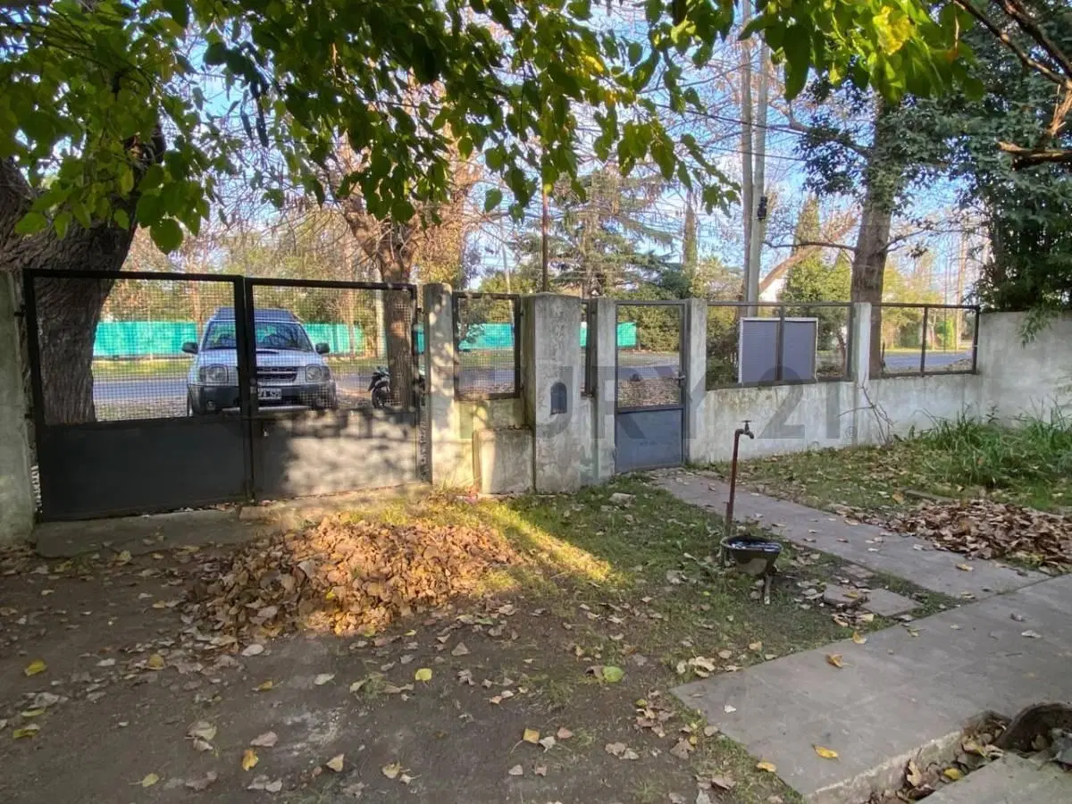 508 24 Y 25 - CASA EN VENTA - MANUEL B. GONNET - REFACCIONAR 3