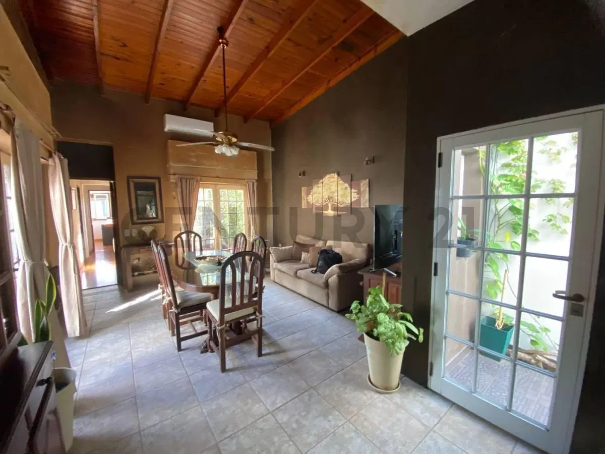 Calle 36 e/ 21 y 22 | casa en venta de 4 dormitorios 4