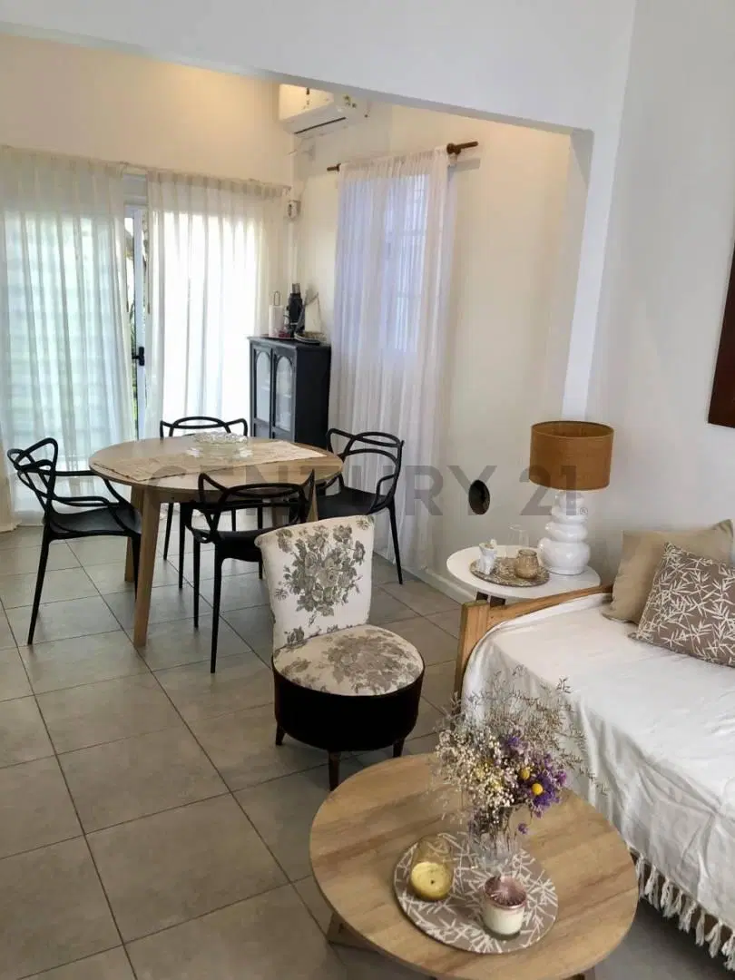 CALLE 28 E/ 48 Y 49 | IMPECABLE CASA EN VENTA 2