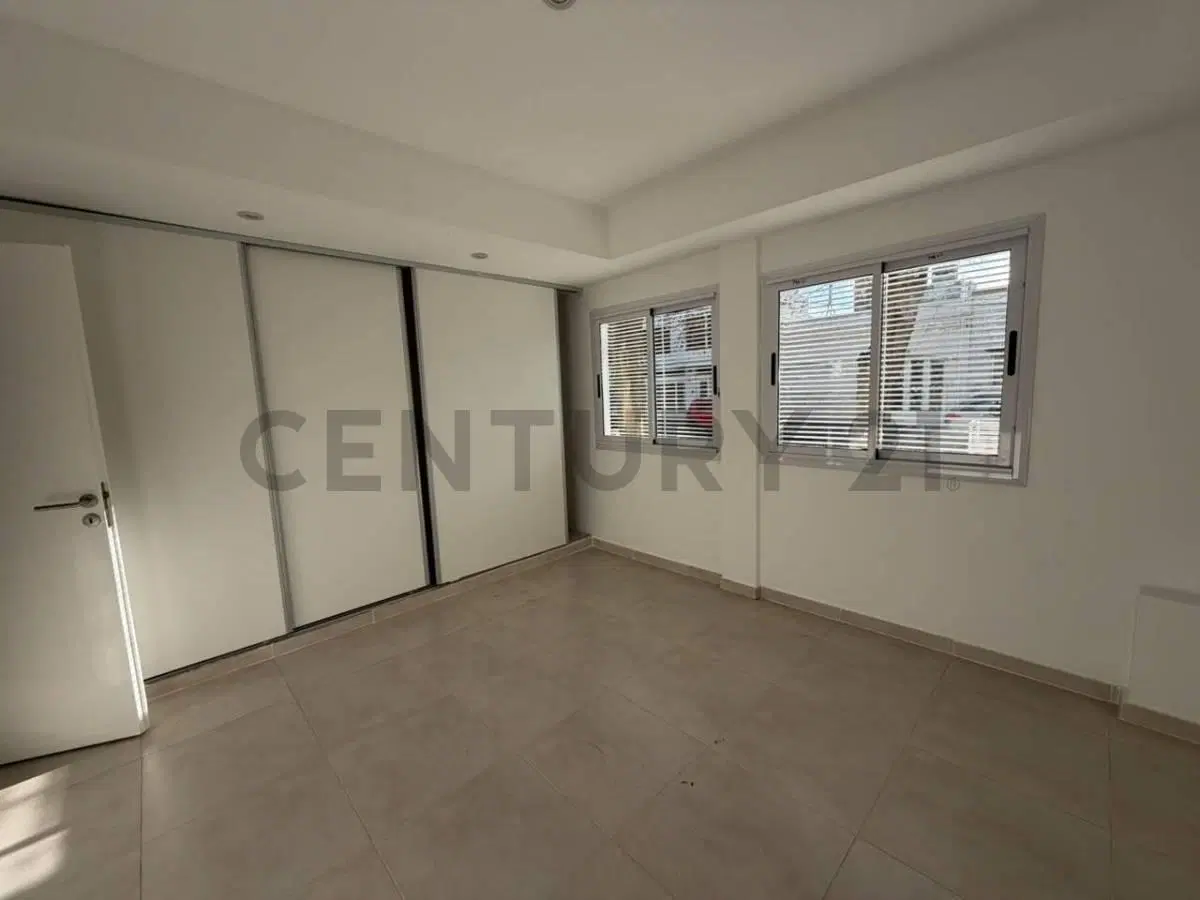 Departamento de 1 dormitorio en alquiler - 67 entre 3 y 4 5