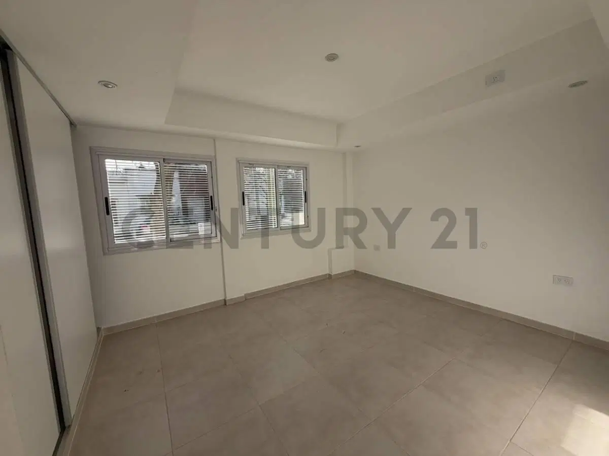 Departamento de 1 dormitorio en alquiler - 67 entre 3 y 4 2