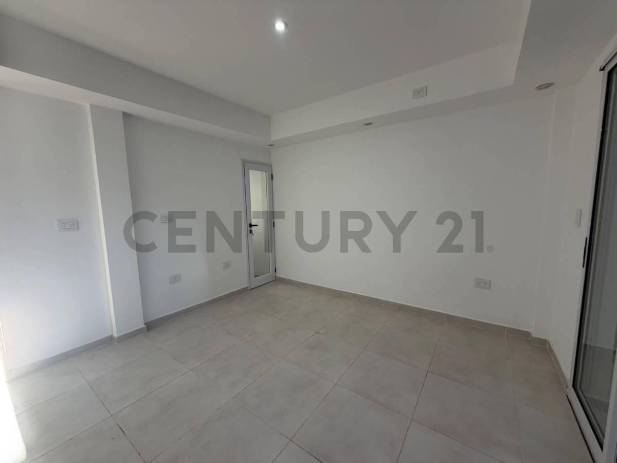 Foto de Departamento de 1 dormitorio en alquiler - 67 entre 3 y 4, imagen 3