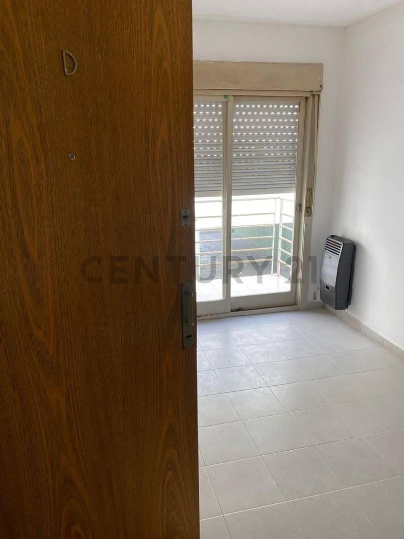 Foto de - ALQUILER DEPARTAMENTO - CALLE 22 E/ 64 Y 65 -, imagen 2
