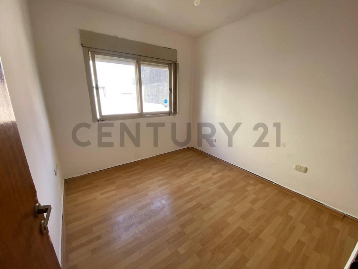 Foto de - ALQUILER DEPARTAMENTO - CALLE 22 E/ 64 Y 65 -, imagen 3