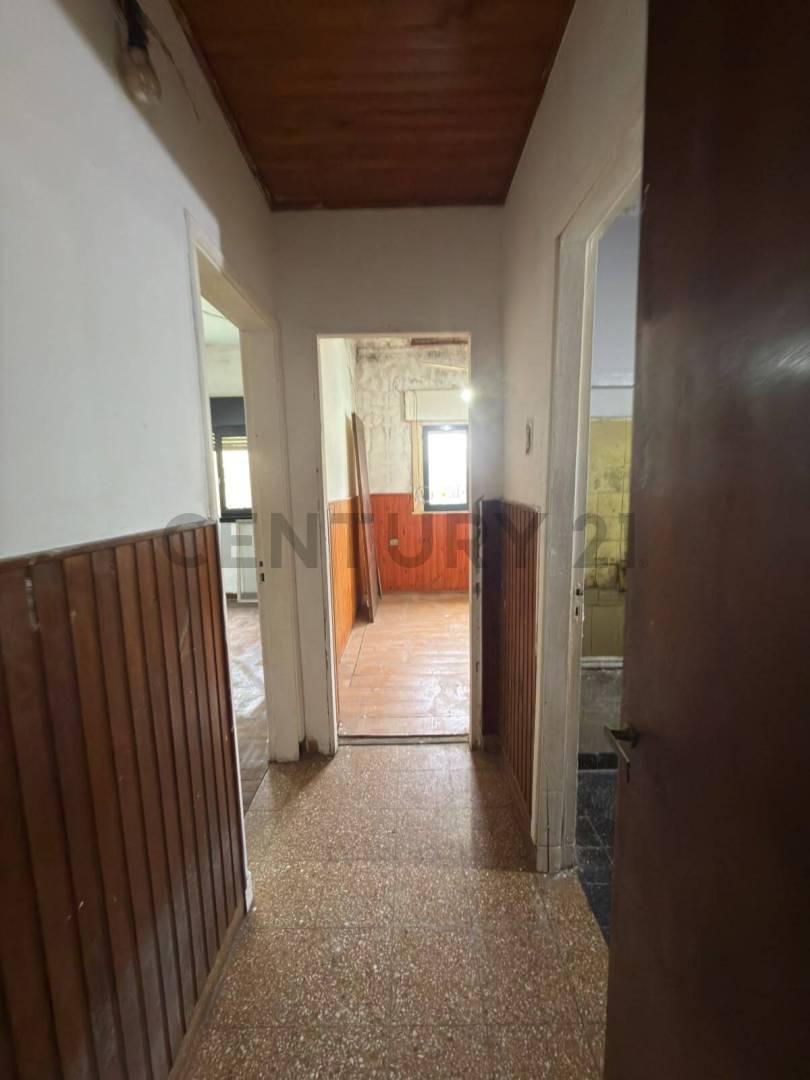 Foto de 153 entre 15 y 16 CASA A RECICLAR EN VENTA BERISSO, imagen 5