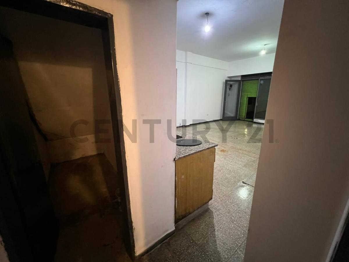 Foto de Av. Arana(419) e/ 26 y 27- Local - en Alquiler- Villa Elisa La Plata, imagen 5