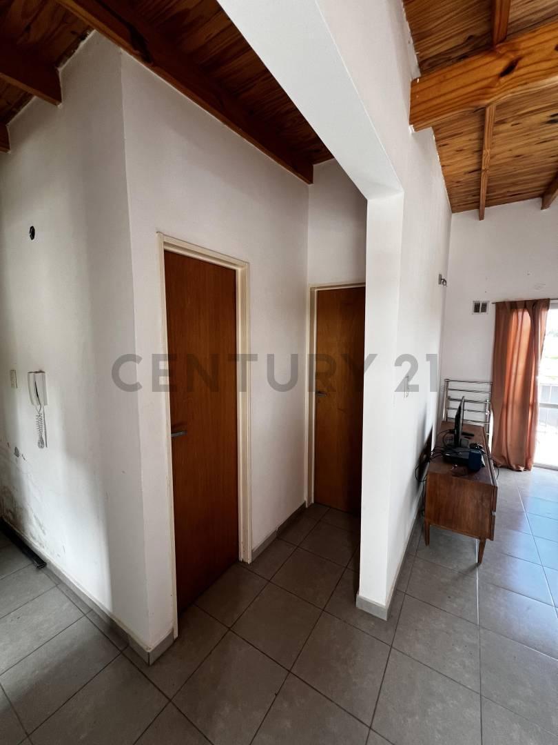 Foto de Venta de departamento de 1 dormitorio, imagen 2
