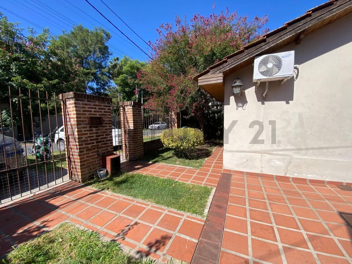 Foto de CALLE 23 e/ 495 Y 496 | VENTA DE CASA EN GONNET, imagen 1