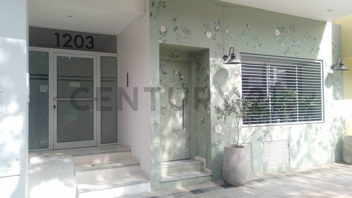 Foto de Venta de Local / Estudio en av. 25 entre 57 y 58, imagen 4