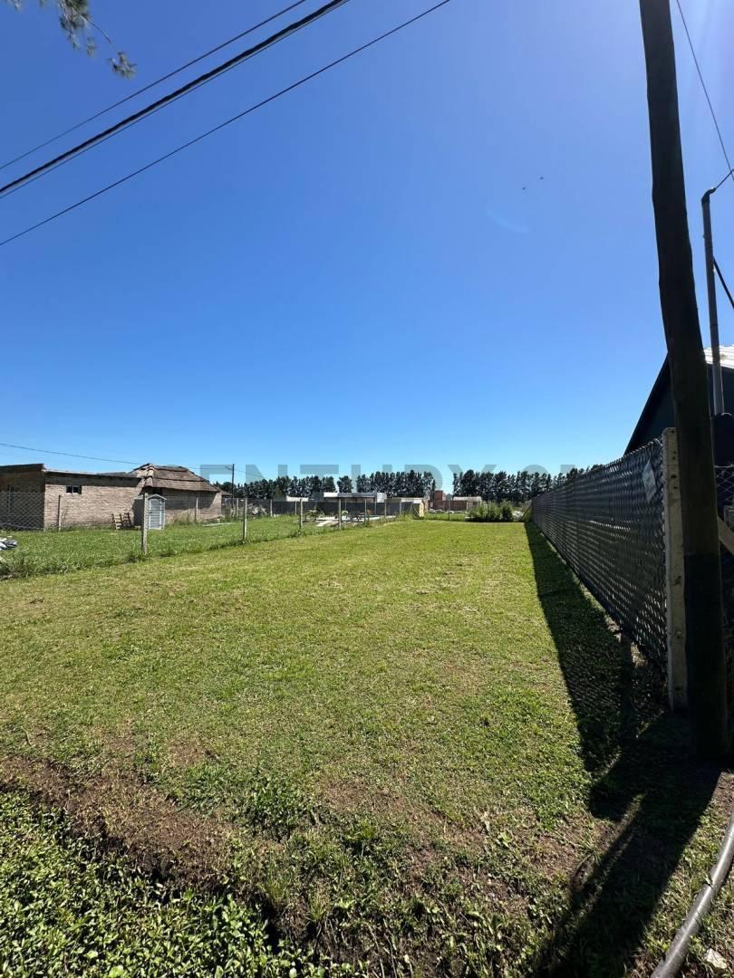 Foto de LOTE EN BARRIO SAN JOSE 1 - CALLE 32 Y 232 -, imagen 3