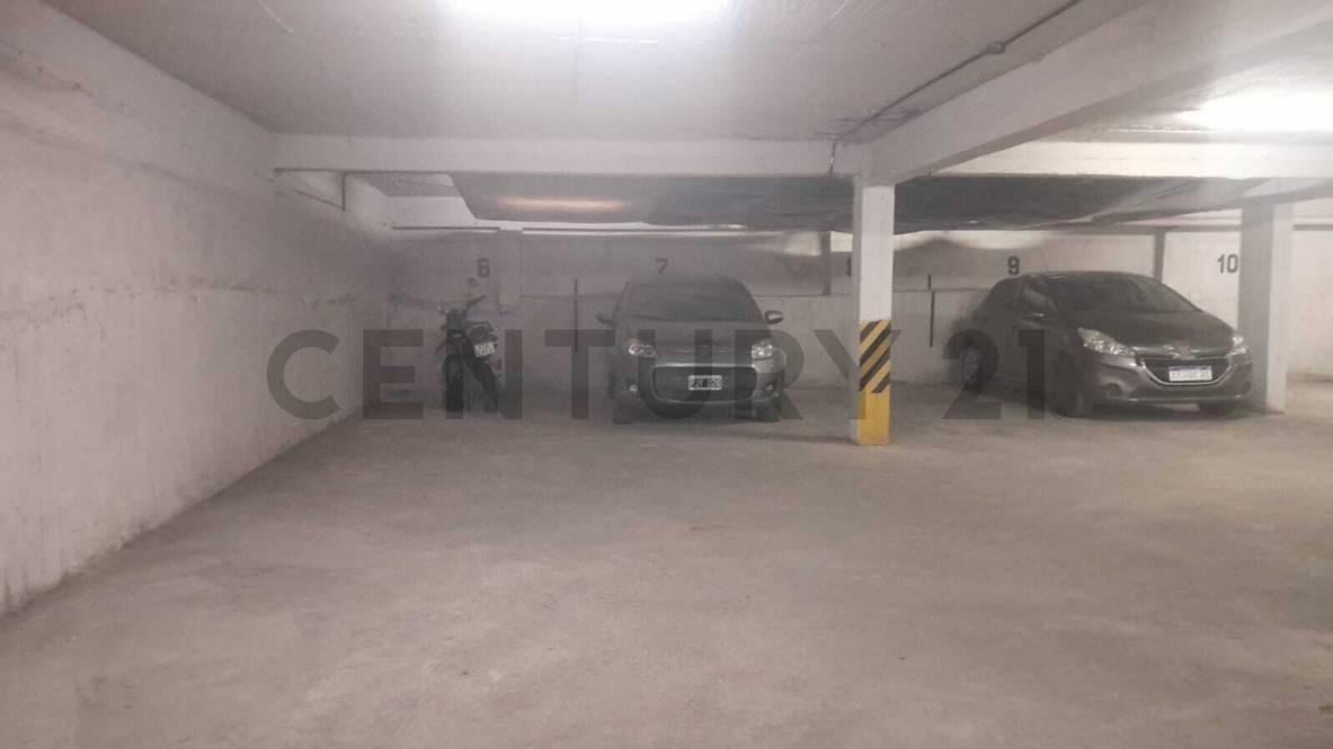 Foto de 38 entre 11 y 12 . Cochera en venta, La Plata.-, imagen 4