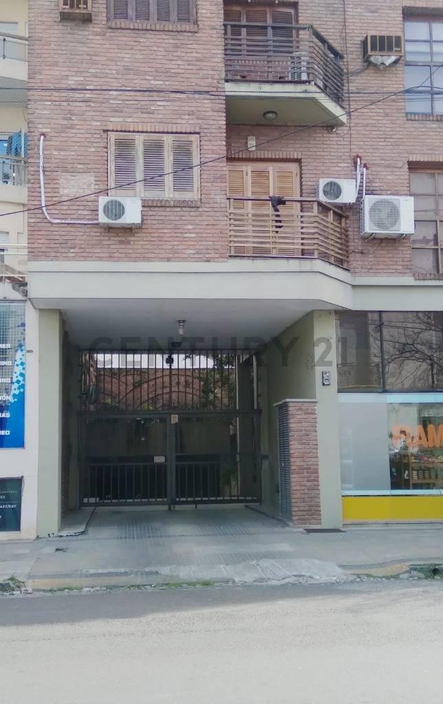 Foto de 11 y 45- Cochera cubierta en venta- La Plata, imagen 4