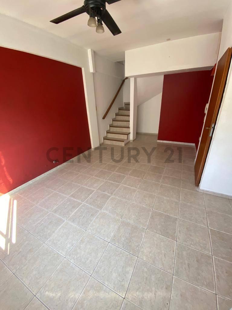 Foto de DEPARTAMENTO EN VENTA EN LA PLATA CON COCHERA, imagen 4