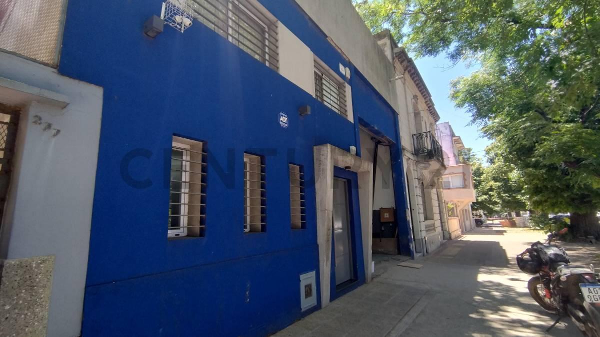 Foto de Venta de galpón con oficinas en La Plata, imagen 1