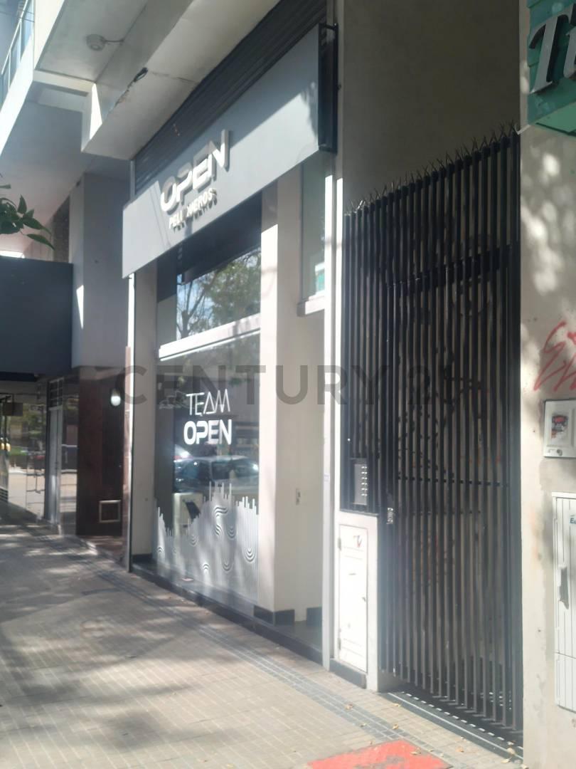 Foto de Local en Venta Centro Comercial C12 - 59 y 12, imagen 3