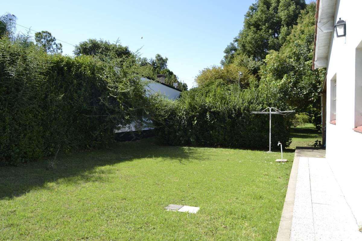 Foto de Venta Casa 27 casi 477 | 1387 m2, imagen 2