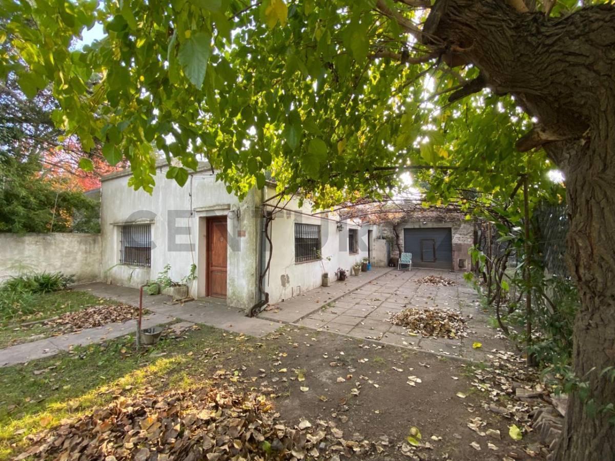 Foto de 508 24 Y 25 - CASA EN VENTA - MANUEL B. GONNET - REFACCIONAR, imagen 3