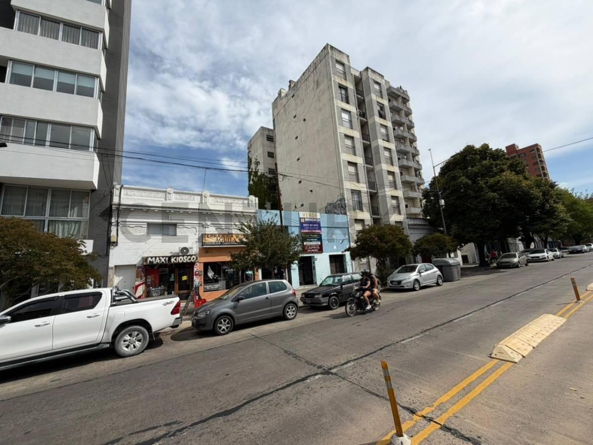 Foto de Diagonal 79 entre 3 y 4 LOTE CON CASA EN VENTA IDEAL CONSTRUCTOR LA, imagen 1