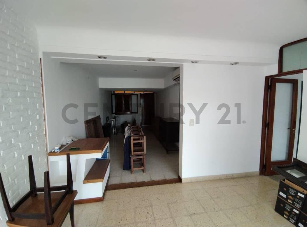 Foto de 37 entre 21 y 22. Casa en venta La Plata.-, imagen 4