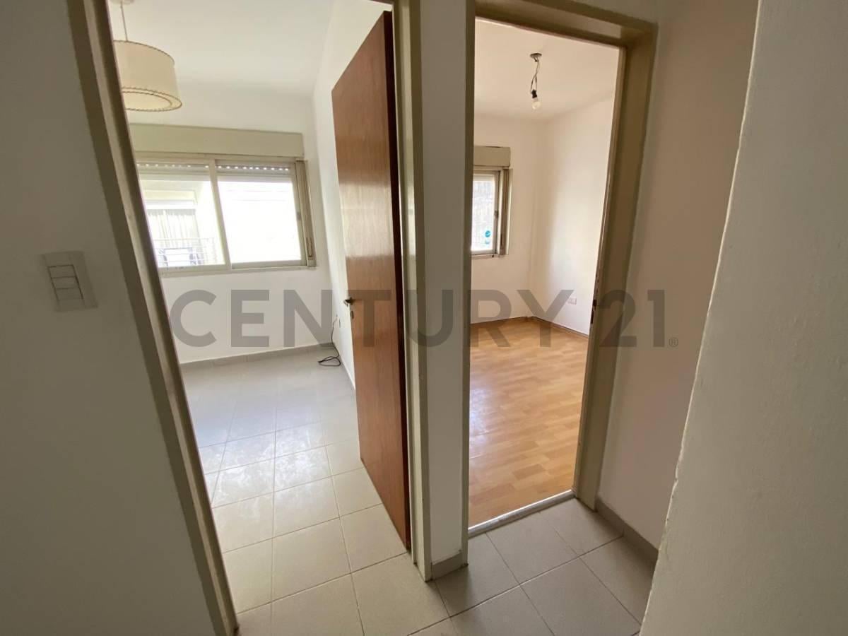 Foto de - ALQUILER DEPARTAMENTO - CALLE 22 E/ 64 Y 65 -, imagen 5