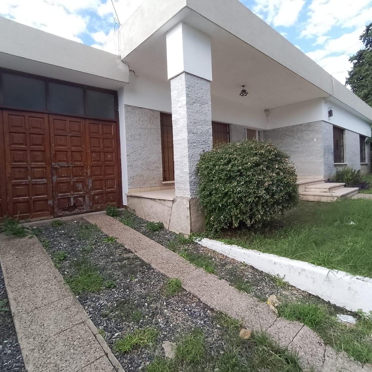 Casa en Venta 3 Dorm. Unquillo 1