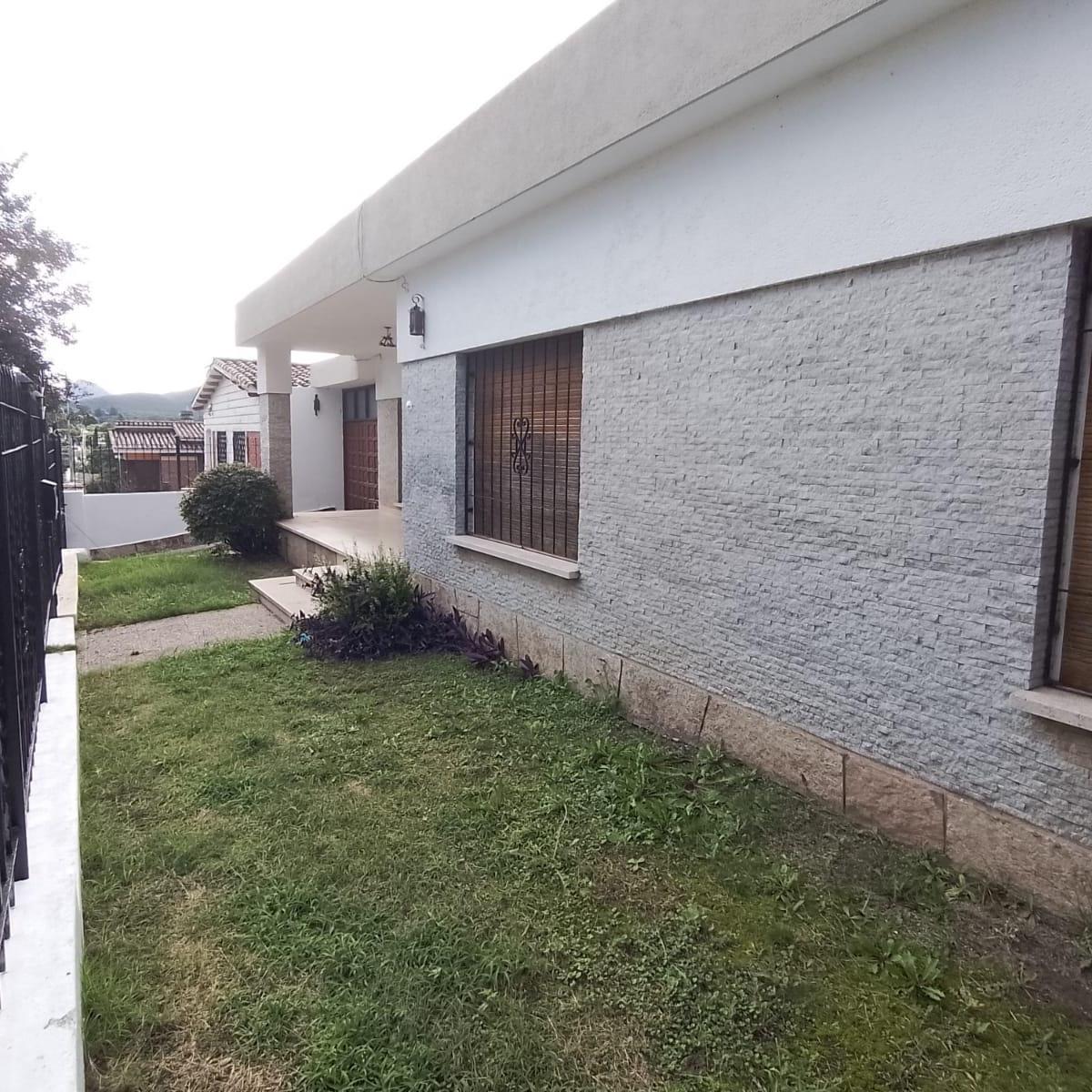 Casa en Venta 3 Dorm. Unquillo 5
