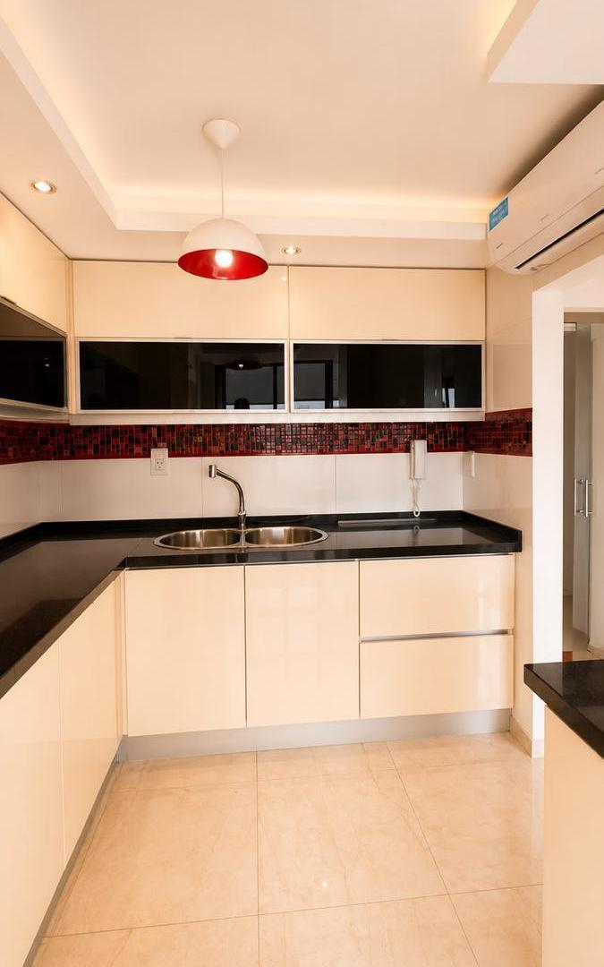 Foto de Venta exclusivo dpto 4 dormitorios + cochera centro., imagen 3