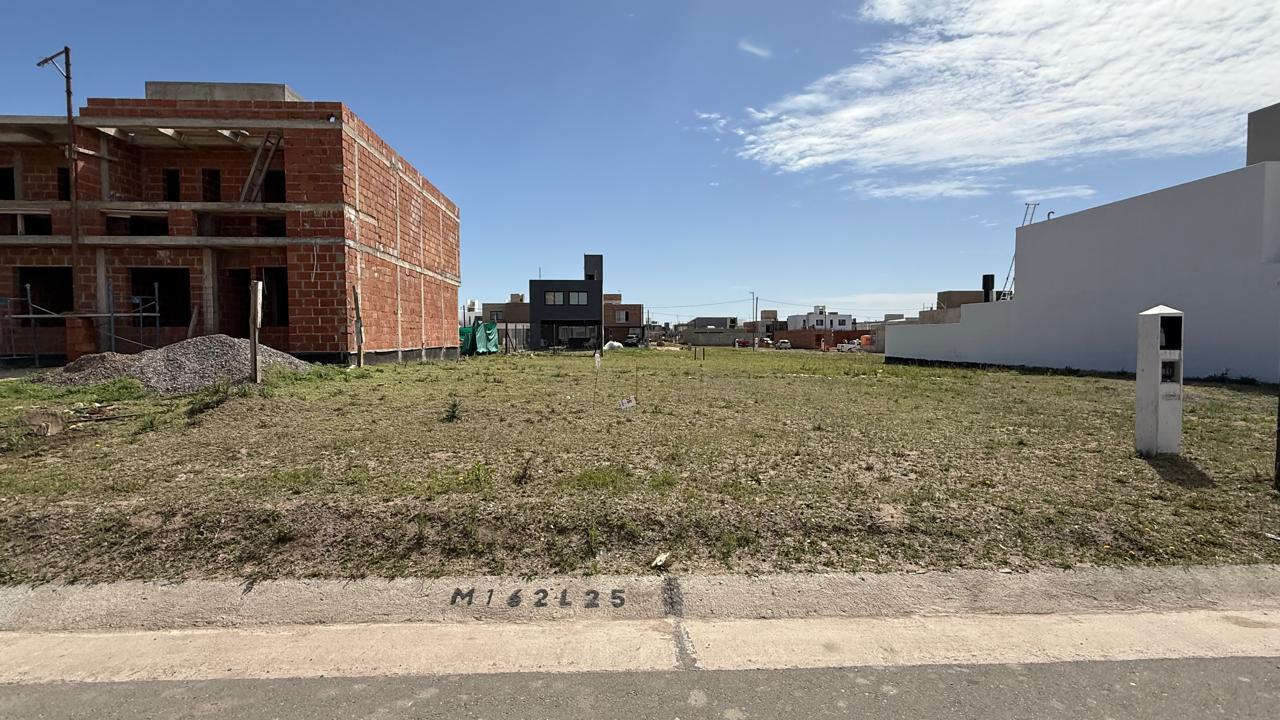 Foto de Terreno en venta apto duplex 360 m2 fondo norte, imagen 1