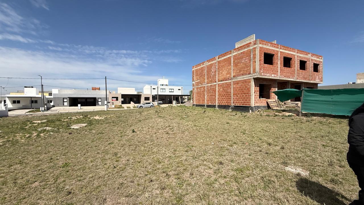Foto de Terreno en venta apto duplex 360 m2 fondo norte, imagen 4