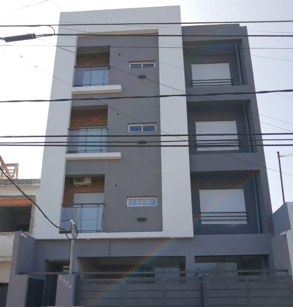 DEPARTAMENTO 2 AMBIENTES A ESTRENAR EN VILLA LUZURIAGA.