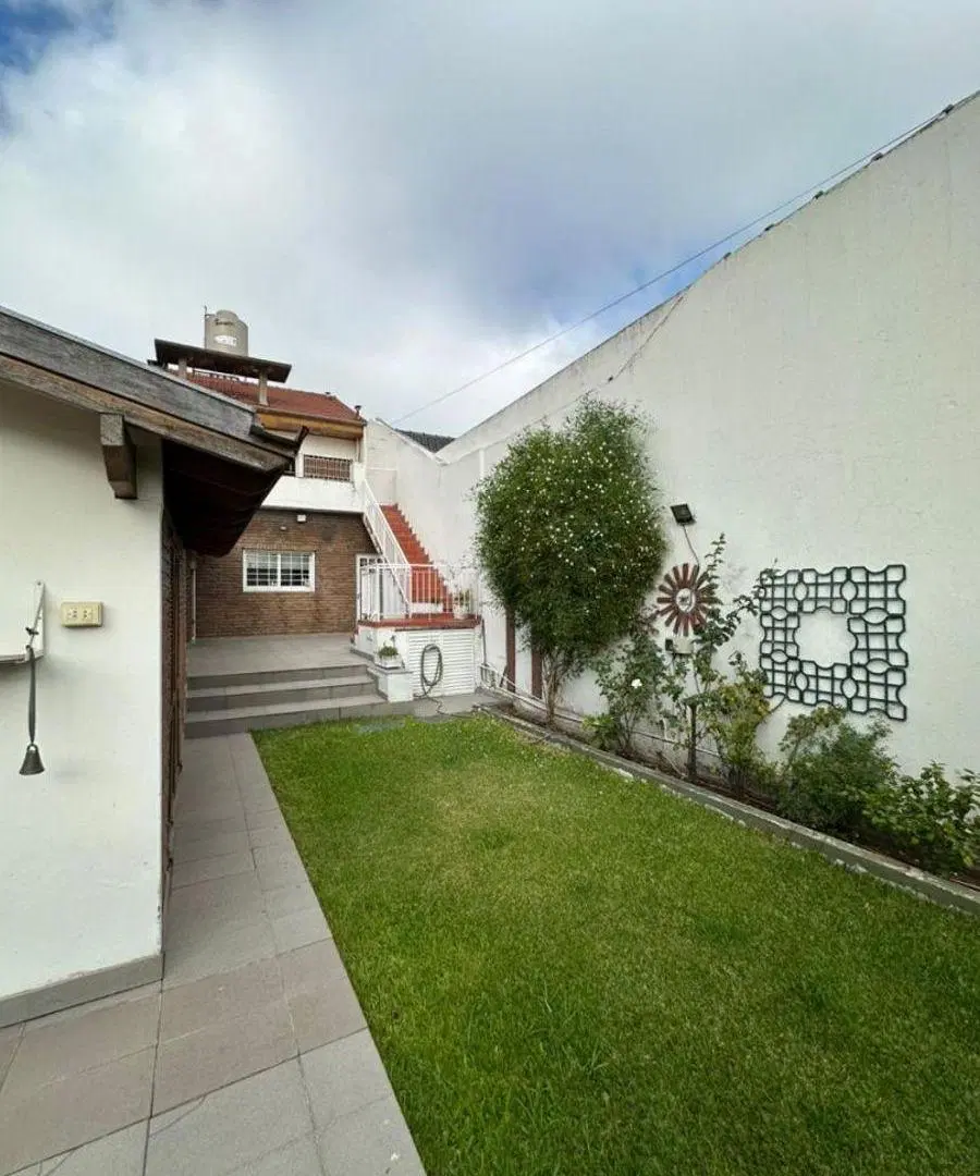 Venta de Casa 4 Ambientes en Villa Luzuriaga, La Matanza. 5