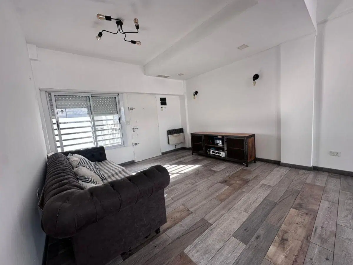 DEPTO SEMIPISO 4 AMB | + COCHERA, TERRAZA DE 80 M² Y PILETA PRIVADA 2