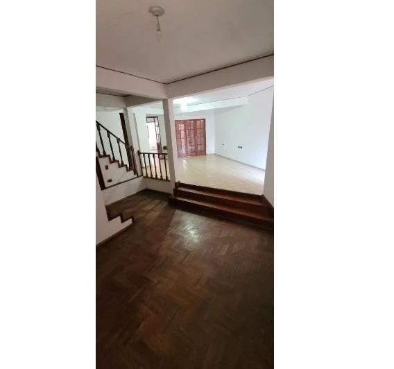 IMPERDIBLE CASA EN ALQUILER!! 3 DORM 4