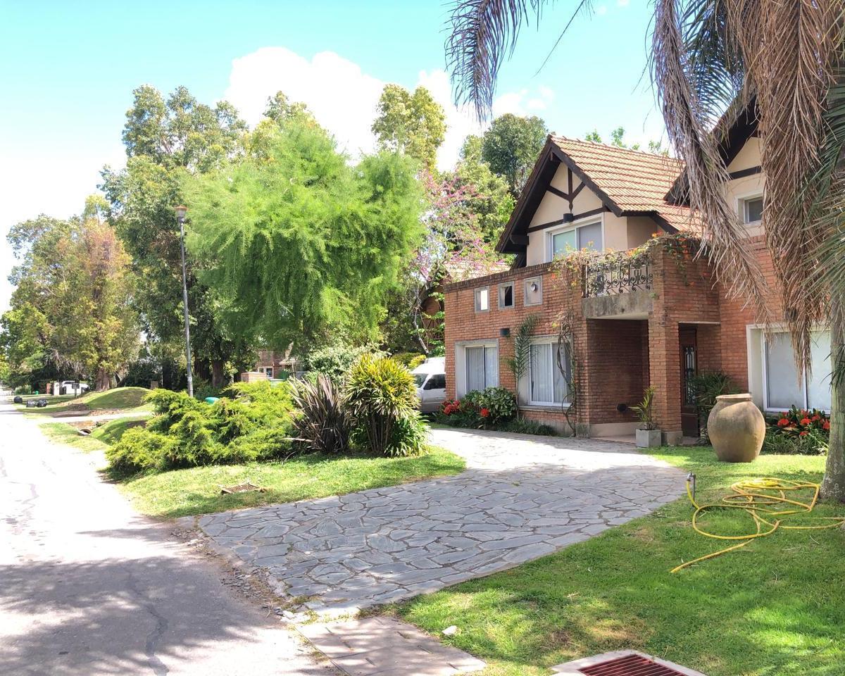 Casa en Barrio Cerrado El Carmen Hudson 5