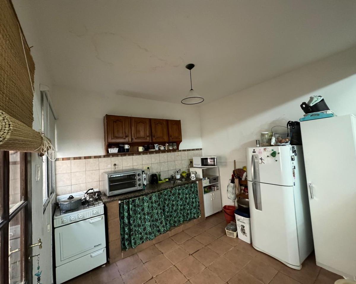 Oportunidad / Casa en Venta Calle 5 E/ 41 y Diag 74 3