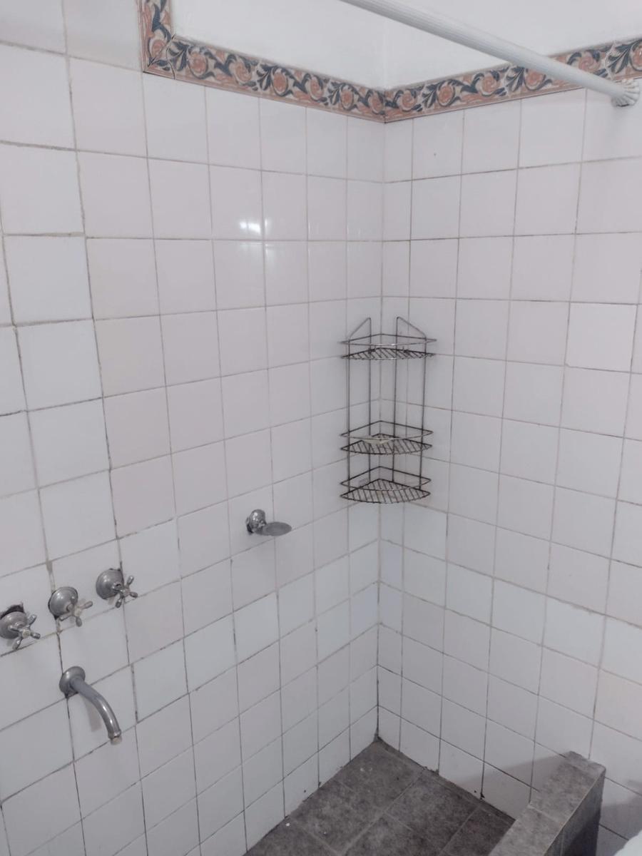 Oportunidad / Casa en Venta Calle 5 E/ 41 y Diag 74 5