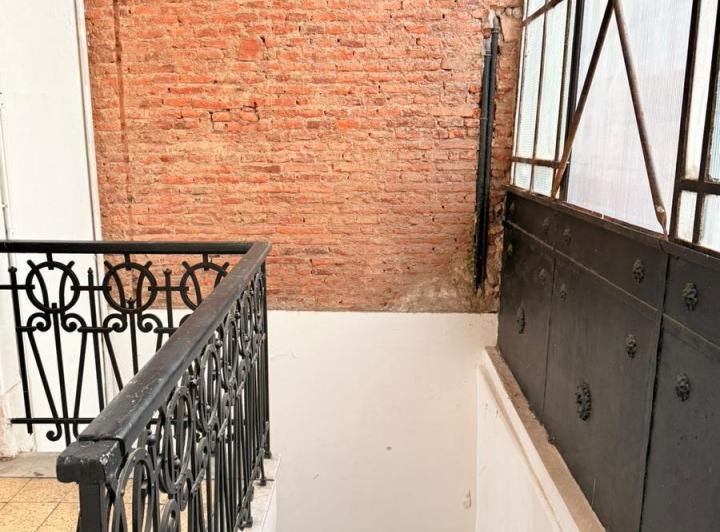 Venta de departamento/local en calle 7 esquina 55 3