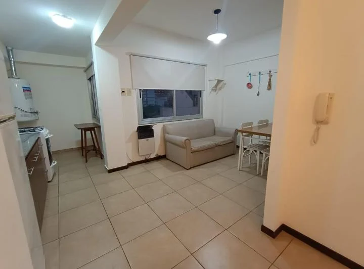 Departamento en alquiler en La Plata 3