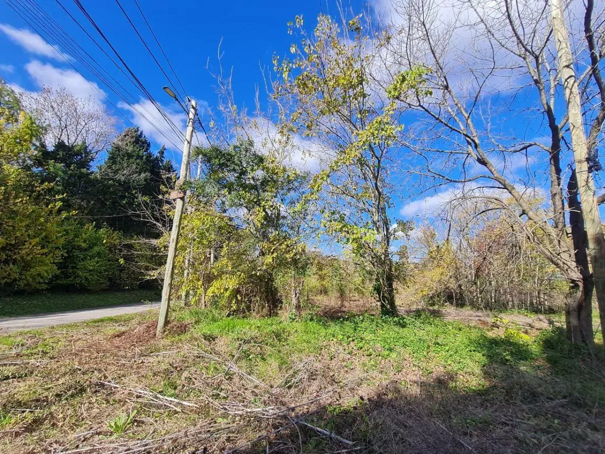 Terreno en esquina en venta con escritura. 2