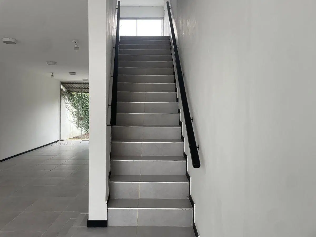 Local comercial en alquiler en city bell 2