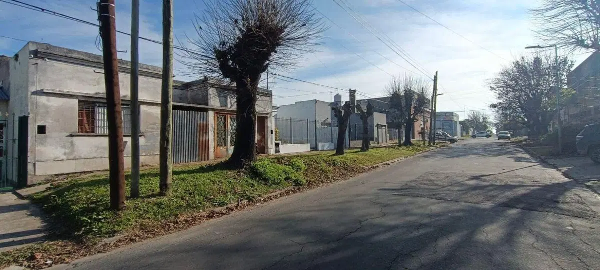 Lote en 133 entre 66 y 67 3