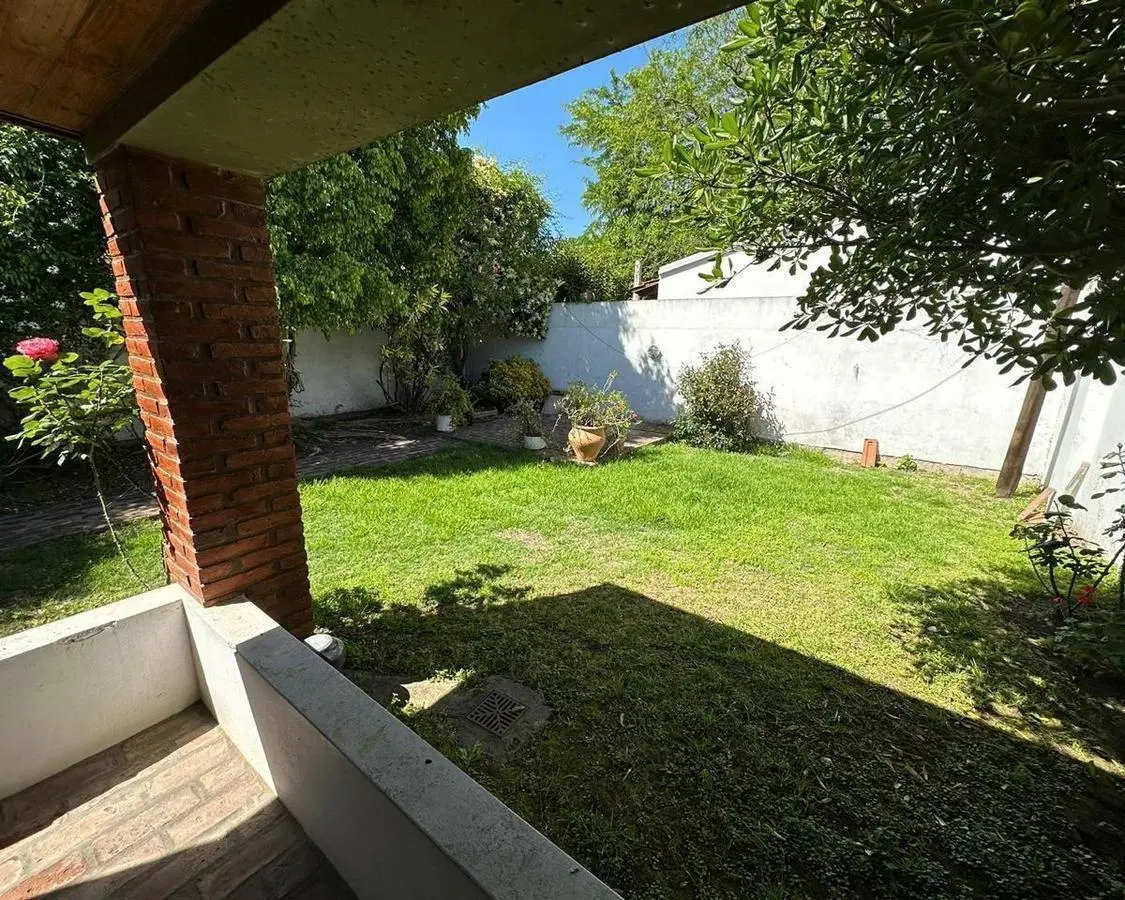 Casa en 10 entre 509 y 510 2