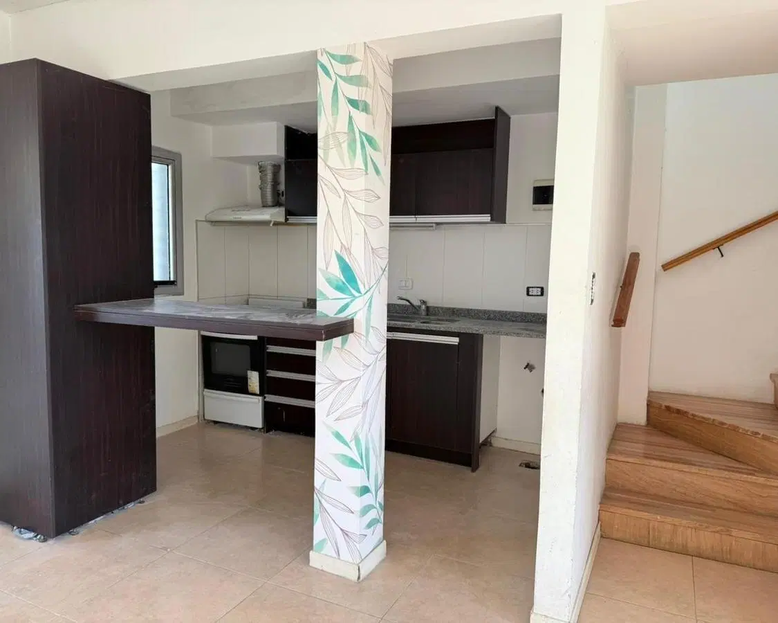 Dúplex en 46 y 150, La Plata Los Hornos 5