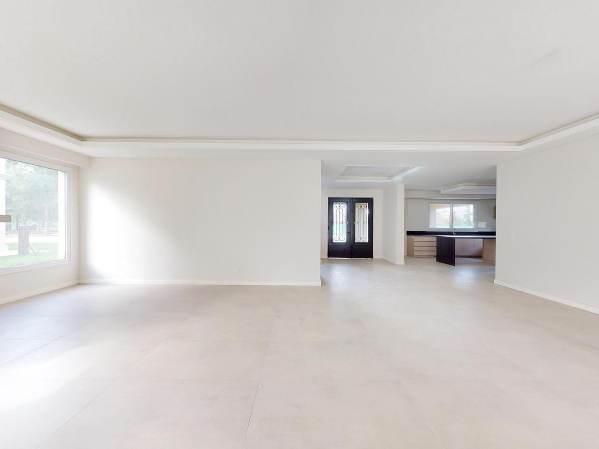 Foto de Casa en Venta Miralagos Golf & Spa, imagen 3