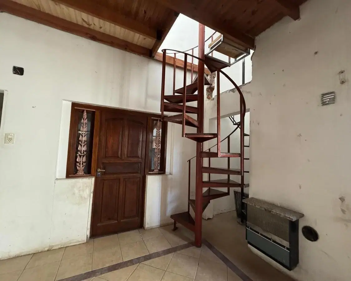 Casa en venta en calle 24 entre 73 y 74   parque  4 dormitorios   La Plata 3
