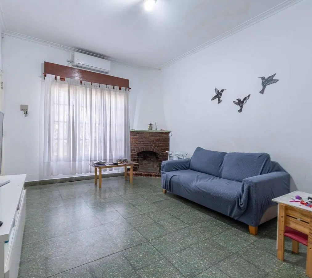Casa en venta en City Bell - 472 entre 13 B y 13 C 3