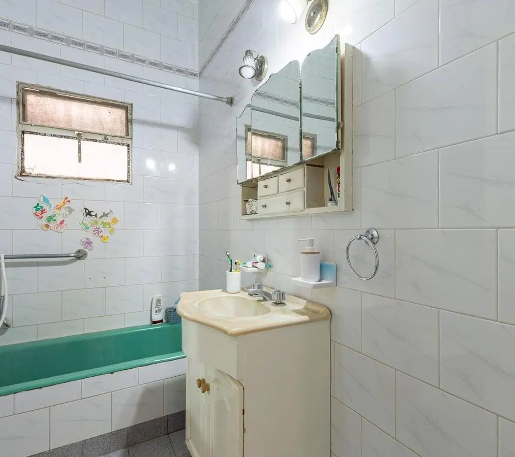 Casa en venta en City Bell - 472 entre 13 B y 13 C 2