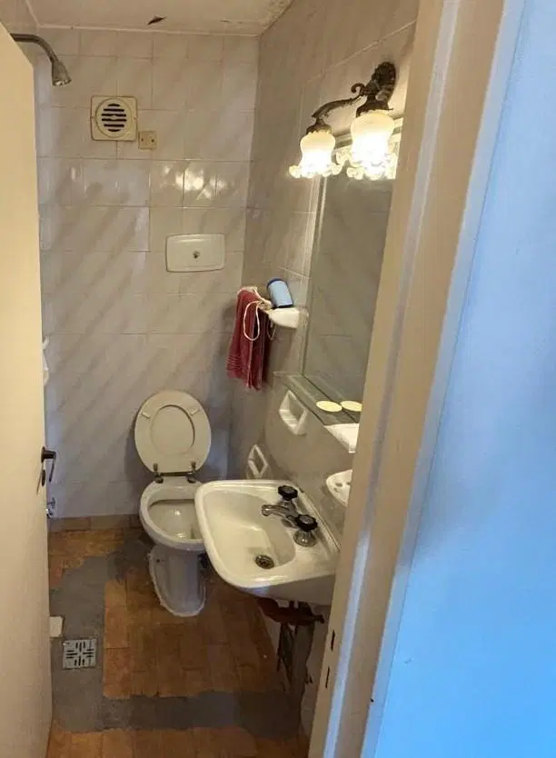 Departamento en venta de 77 m² con 3 dormitorios en venta en La Plata 3