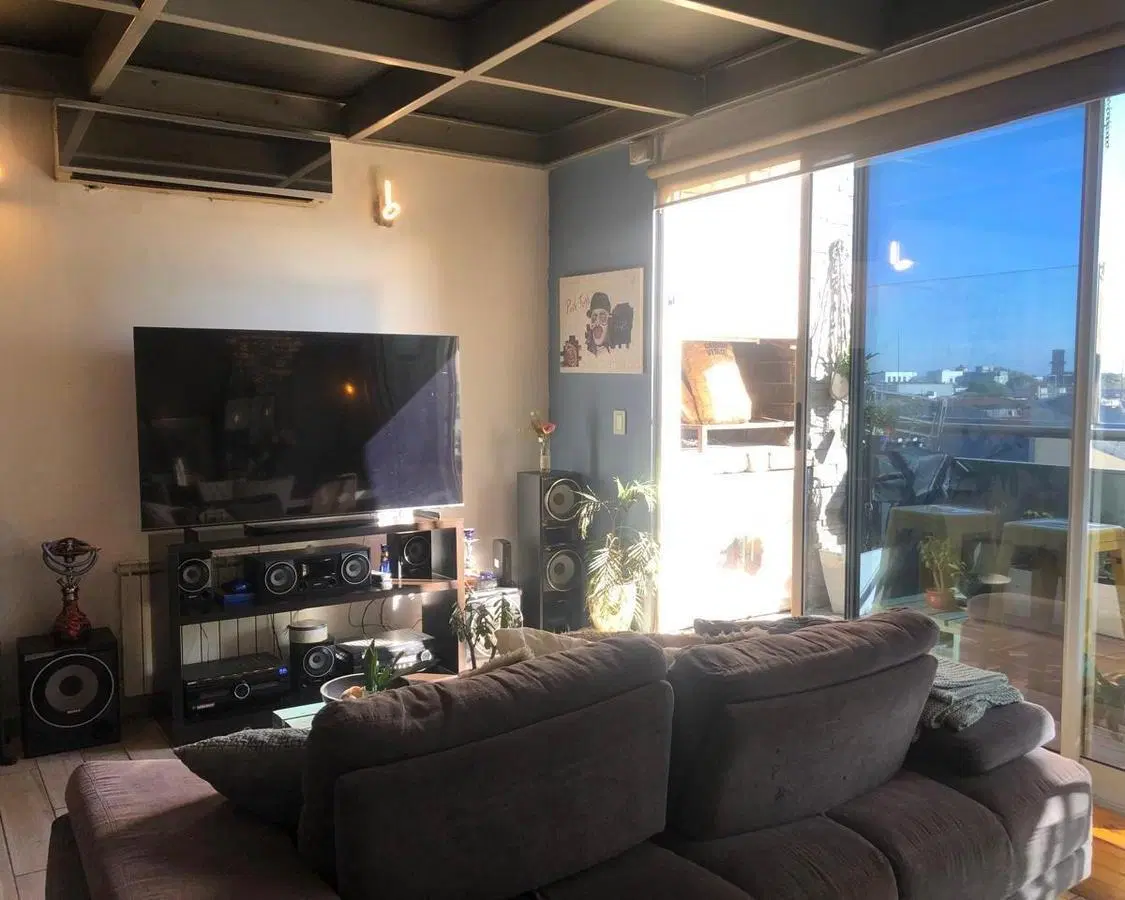 Departamento en venta en Montes de Oca al 100 5